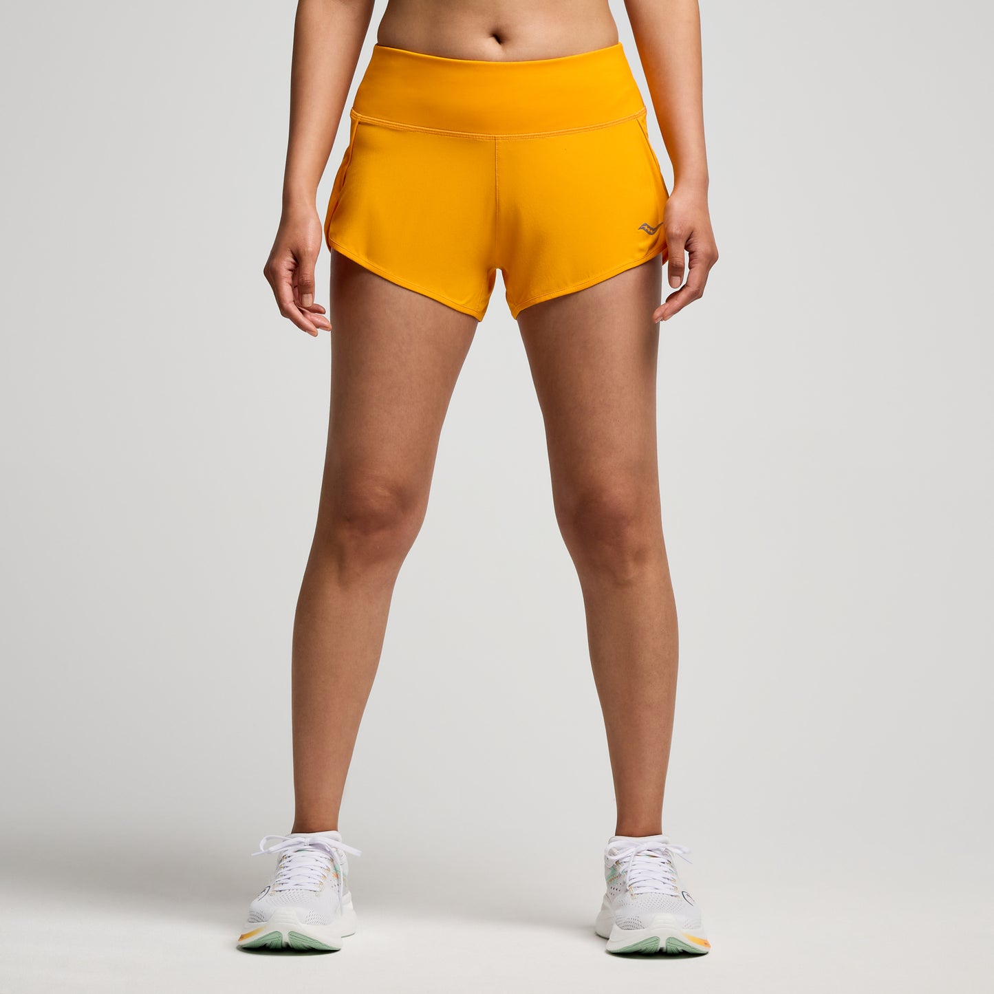 Women's Outpace 2.5" Short