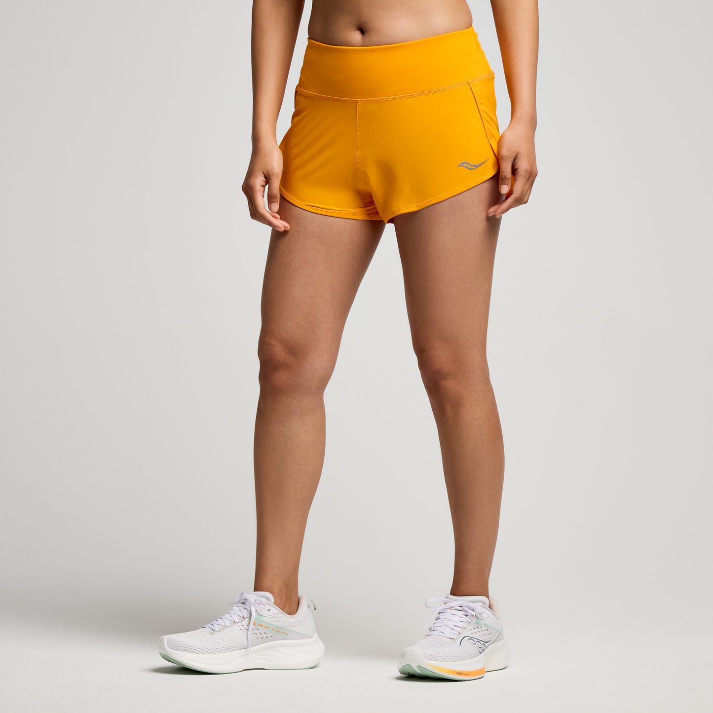 Women's Outpace 2.5" Short